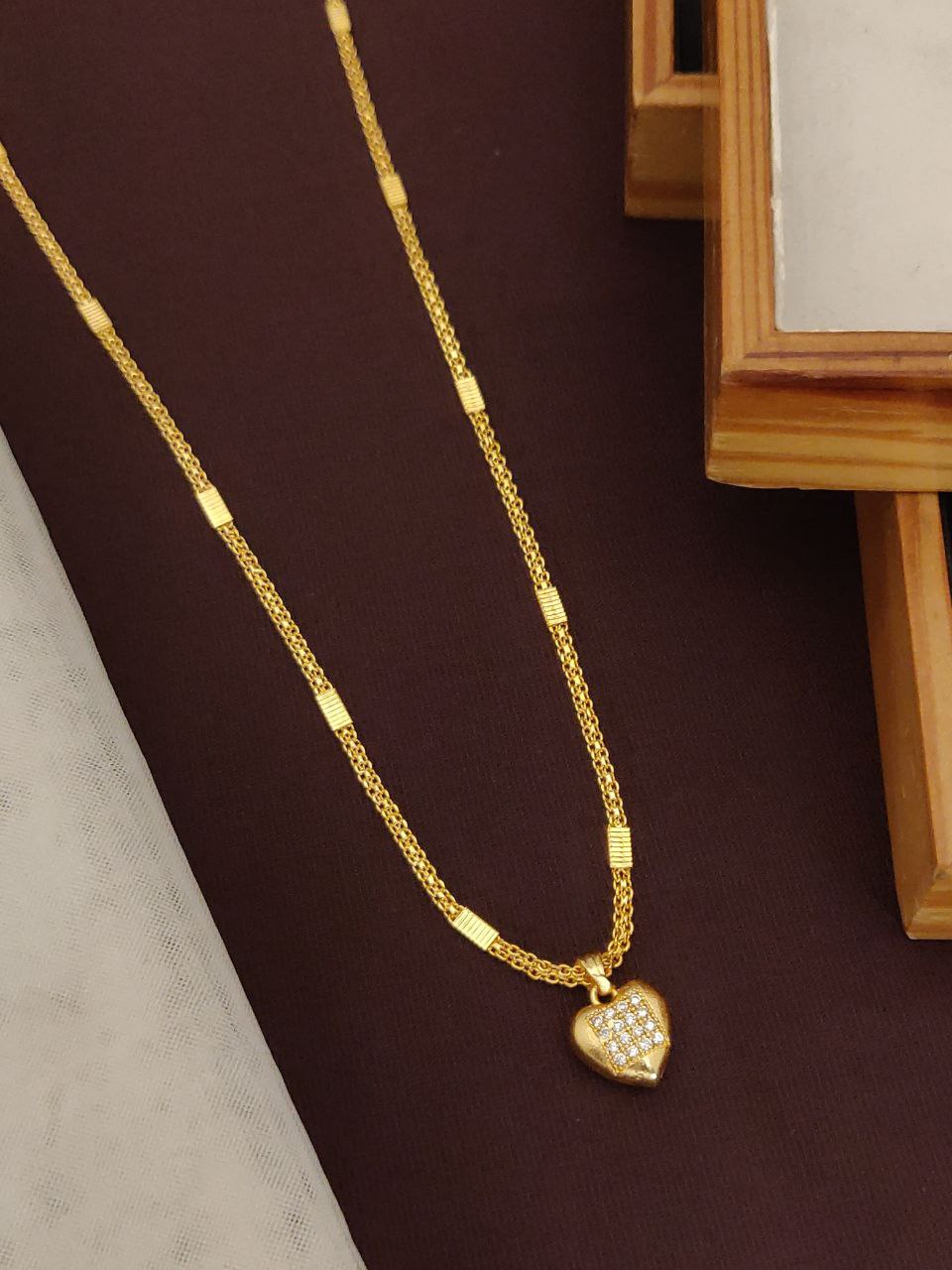 Anjali Pendant Chain - Wortica