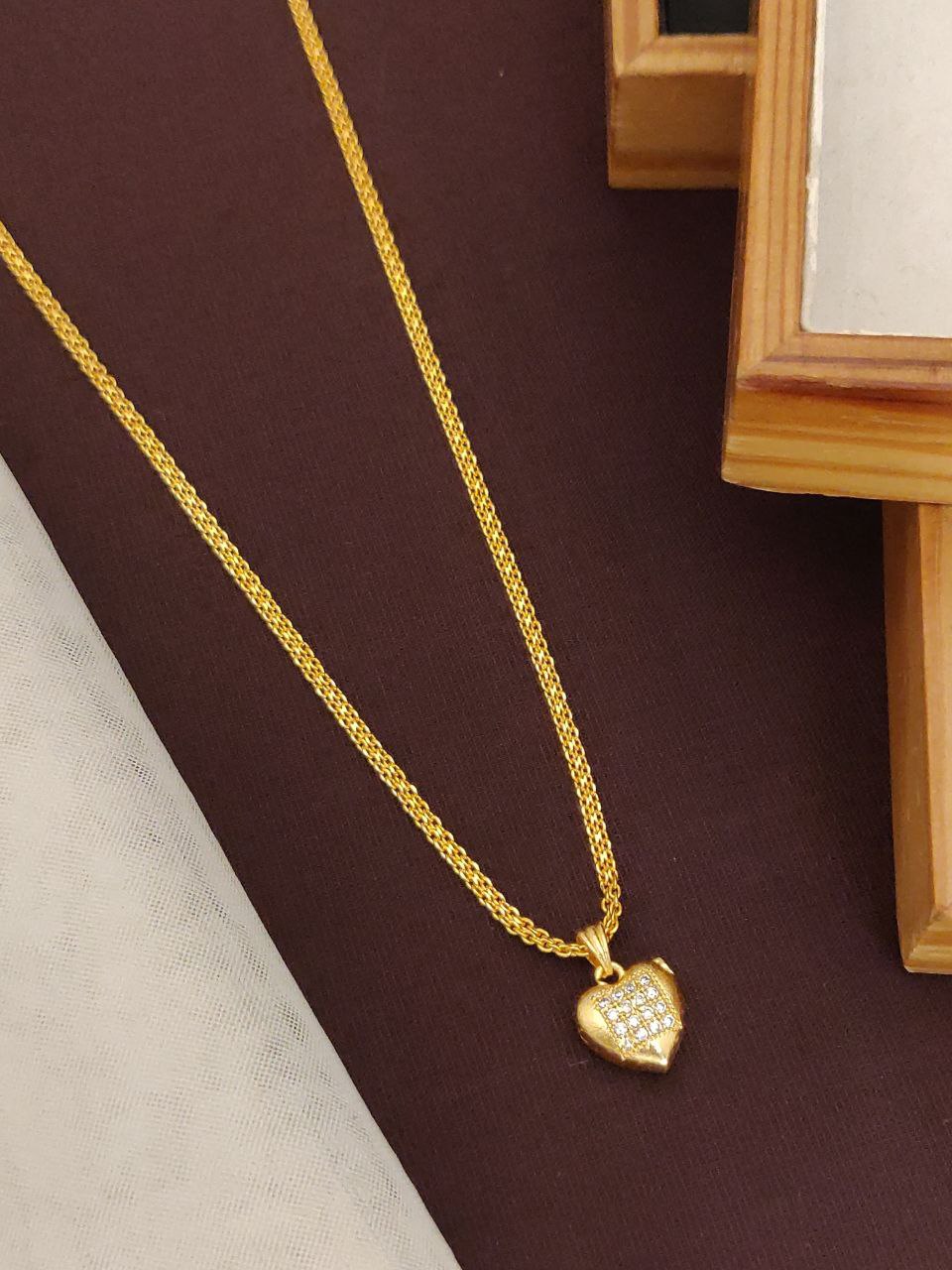 Malavika Pendant Chain - Wortica