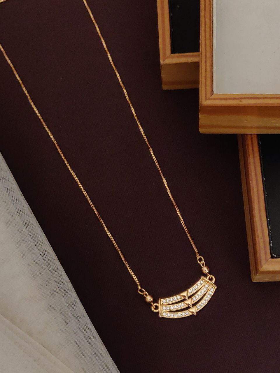 Amrapali Dubey Pendant Chain - Wortica