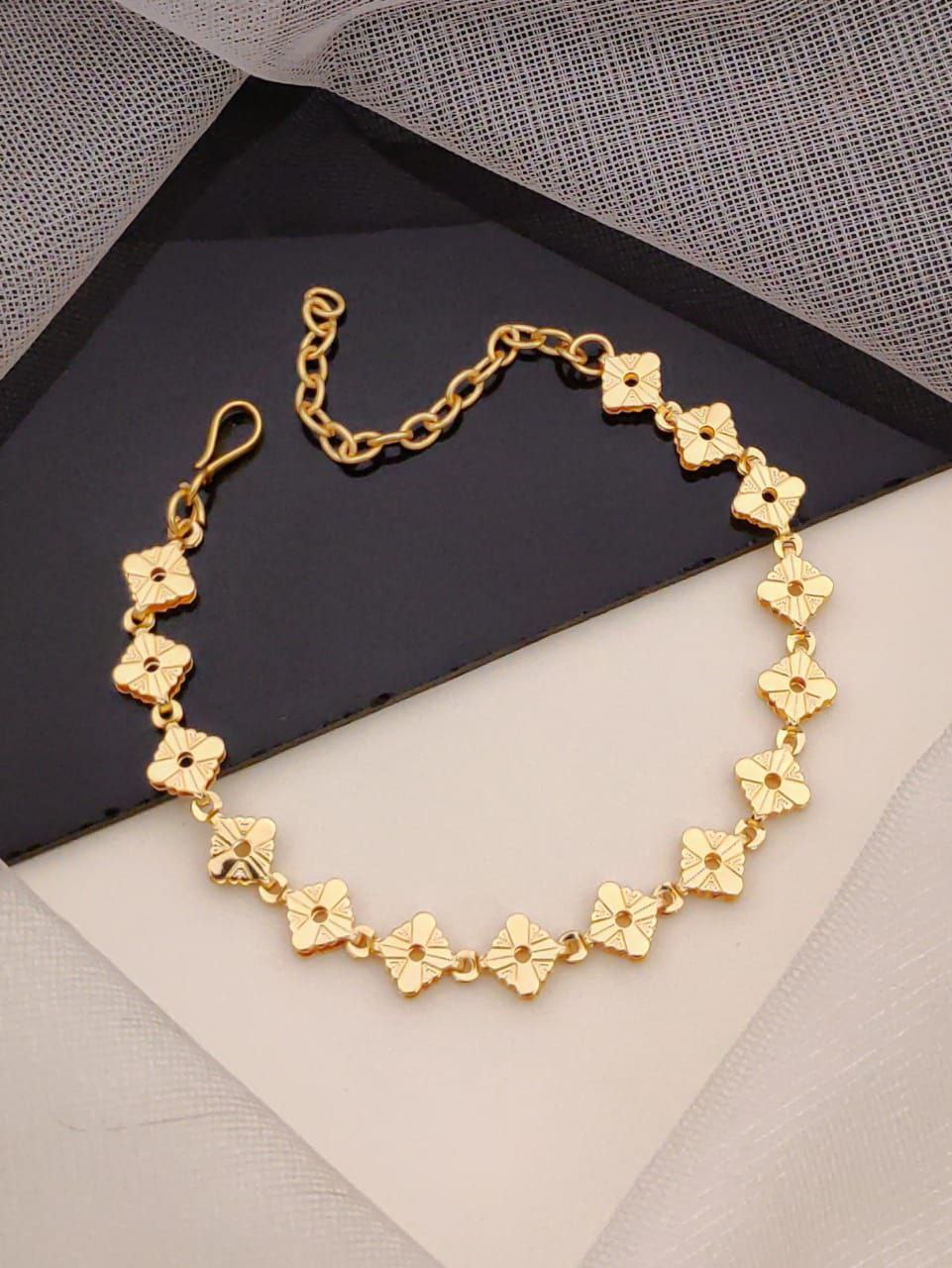 Nithya Menen bracelet - Wortica
