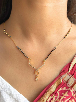 Devika Rani Mangalsutra - Wortica