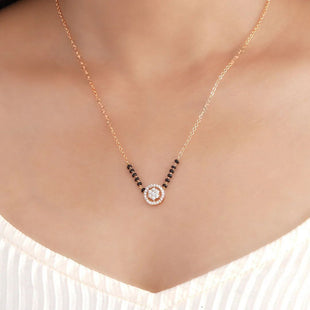 Gayathrie Shankar Mangalsutra - Wortica