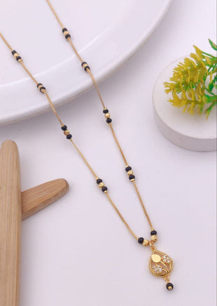 Amrita Pendant Chain - Wortica