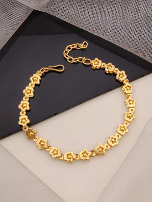 Nivetha Thomas bracelet - Wortica