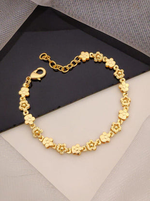 Taapsee Pannu bracelet - Wortica