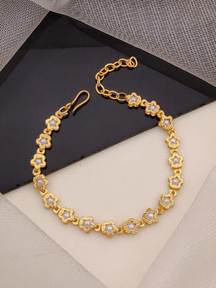Nushrratt Bharuccha bracelet - Wortica