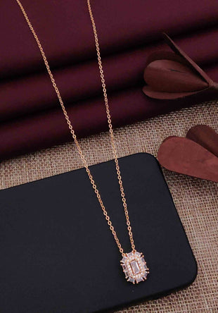 Sameera Reddy Pendal Chain - Wortica